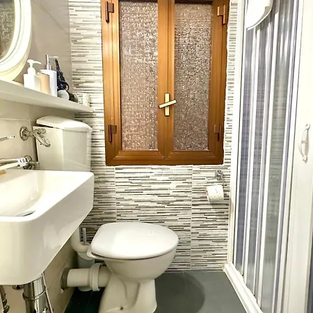 Davanzati Boutique *